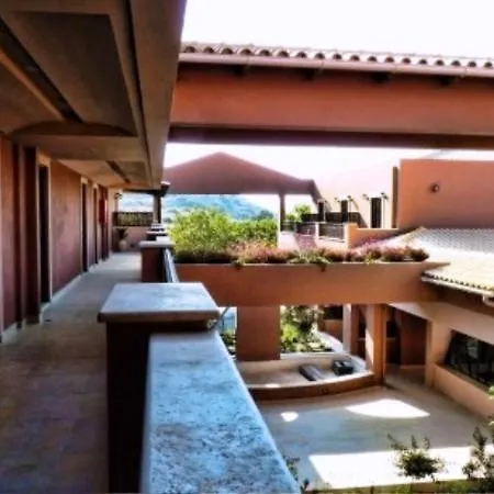 酒店 Utopia Resort & Spa 凯法利尼亚