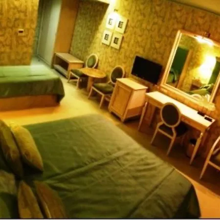 Utopia Resort & Spa 4*