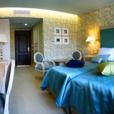 Utopia Resort & Spa Отель 4*