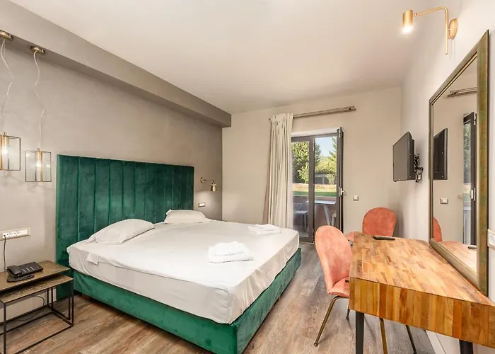 Utopia Resort & Spa 4*