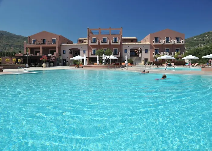 Utopia Resort & Spa 4*